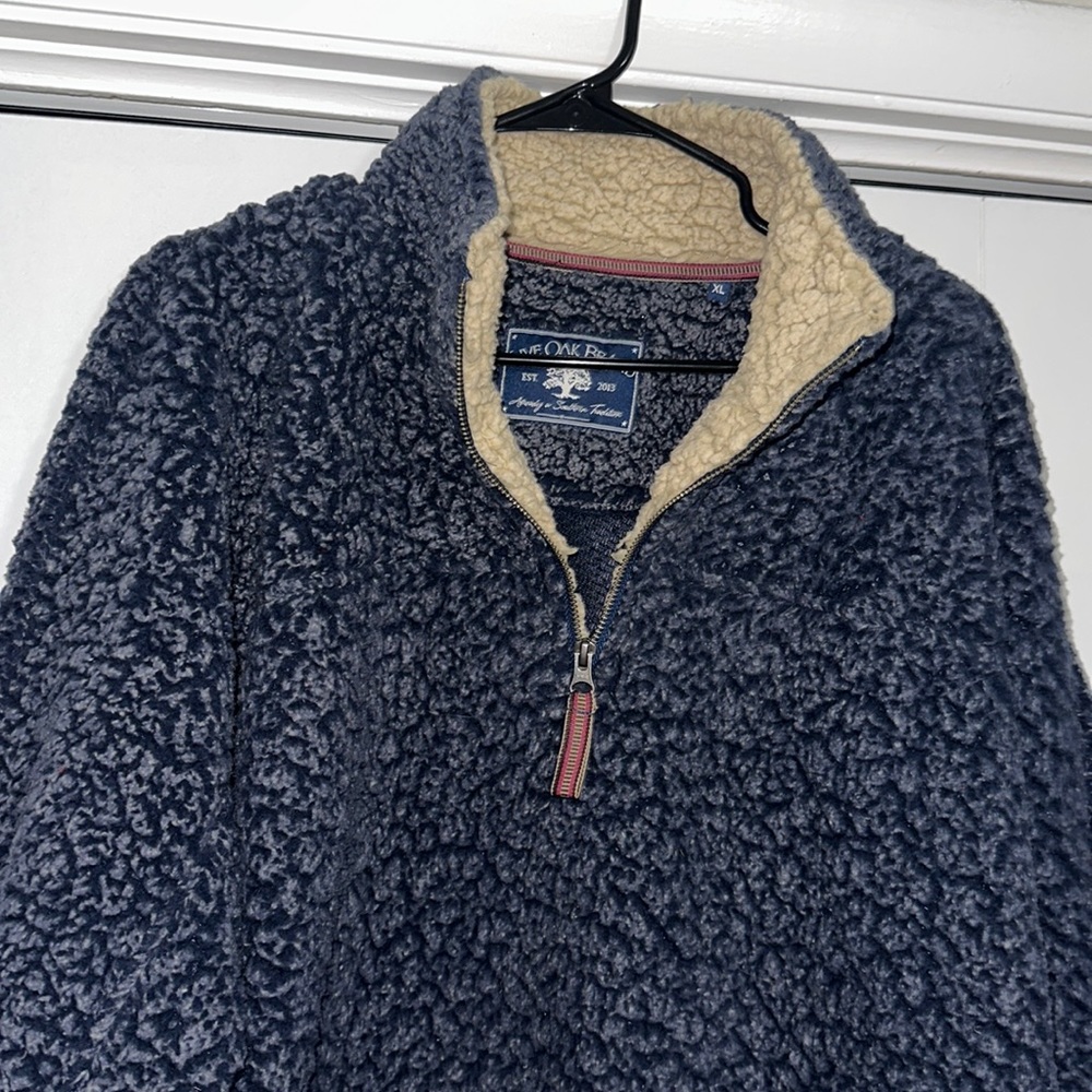 Men’s XL fleece pullover